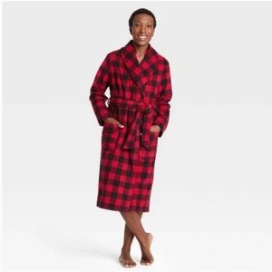 NWT Adult Buffalo Check Plaid Fleece Pajama Robe - Red Black Wondershop